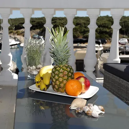 Apartment Luxury Lavanda Kolan