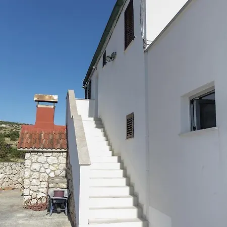 Apartment Luxury Lavanda Kolan